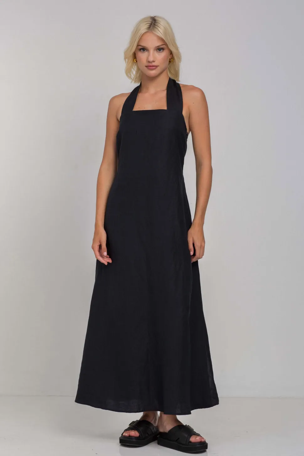 A Timeless Touch Dress - Black