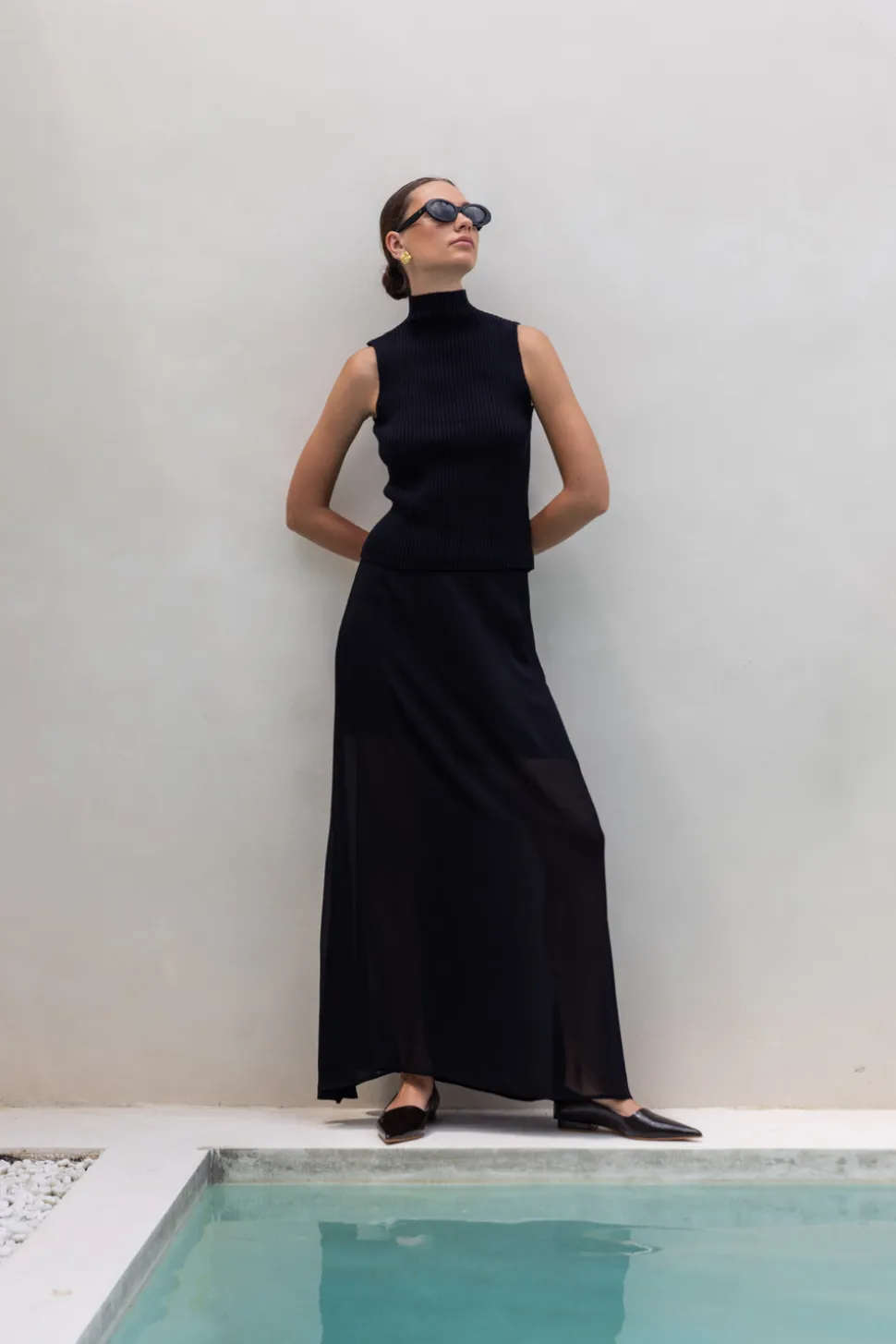 Electric Moments Skirt - Black