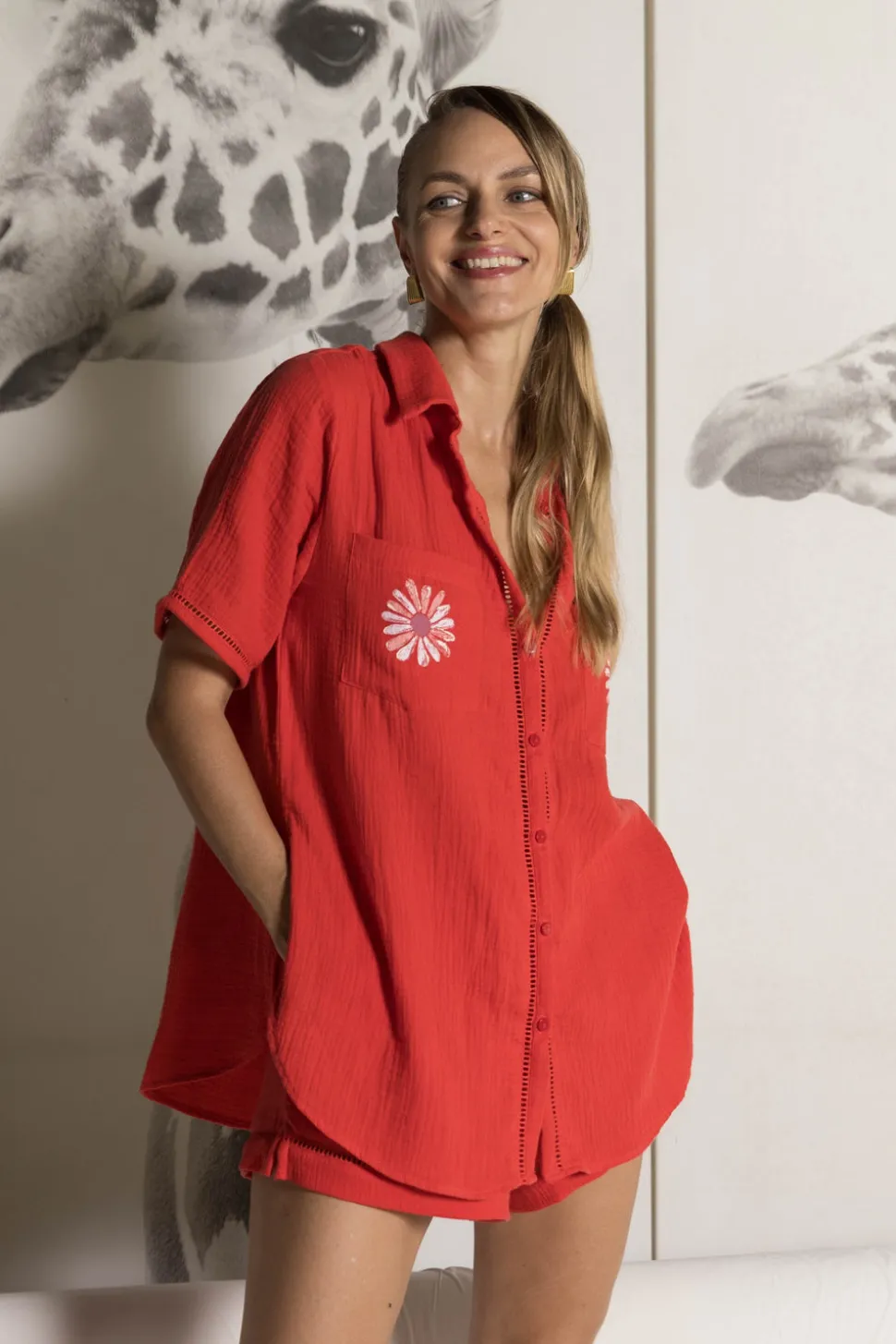 Felix Shirt - Red with Peppa Hart Flower