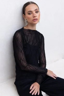 Gigi Top - Black Vines