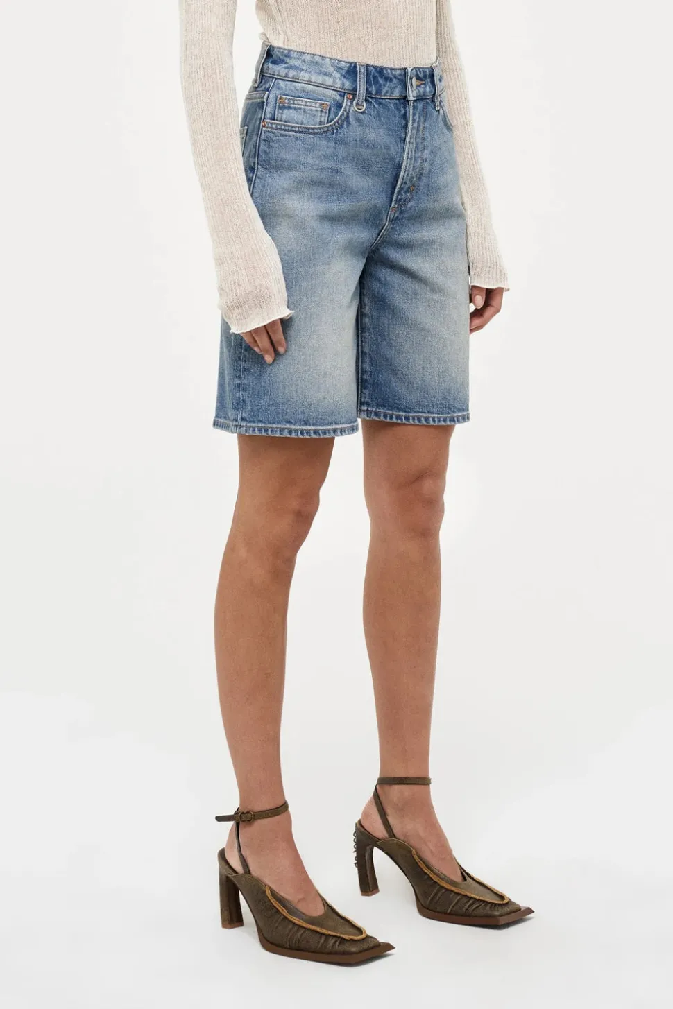 Neuw Phoebe Short - Vision