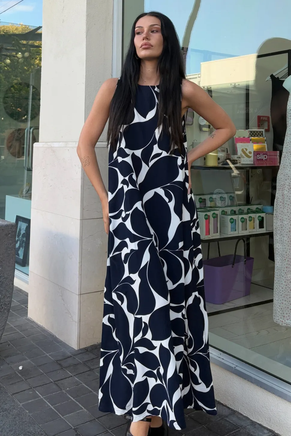 S25/50663 Finally Here Dress - Blue/White Floral Print