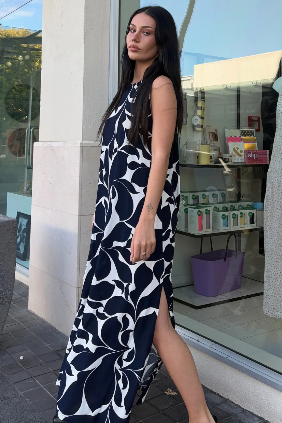 S25/50663 Finally Here Dress - Blue/White Floral Print