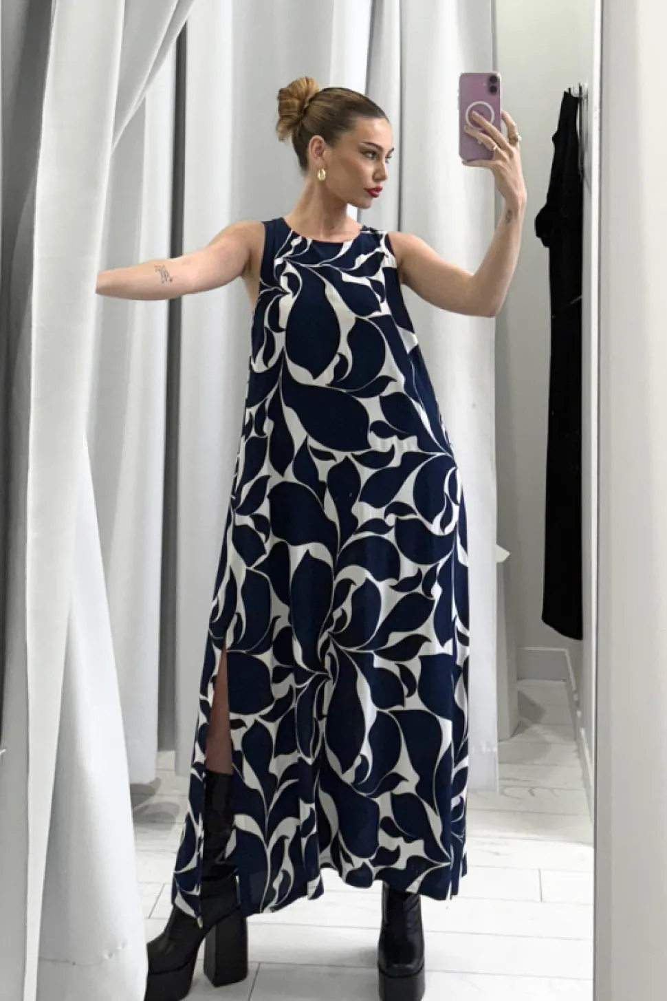 S25/50663 Finally Here Dress - Blue/White Floral Print
