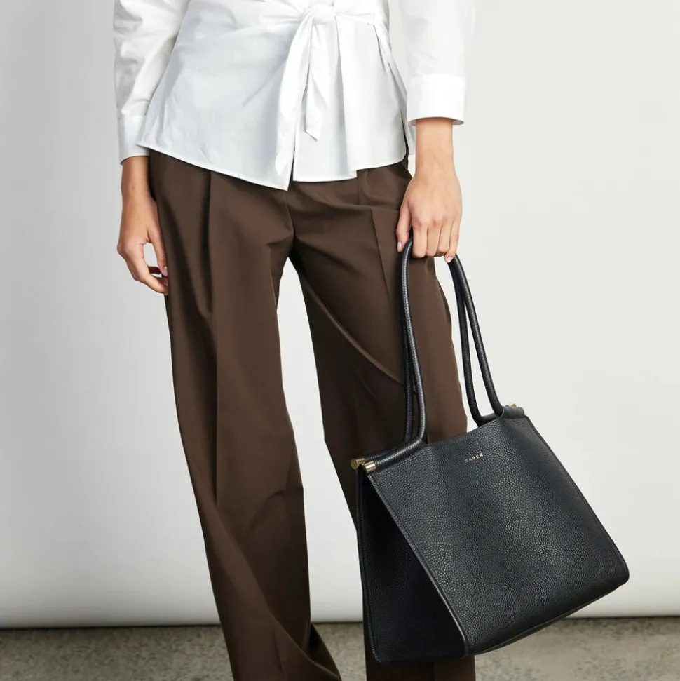 Saben - Callie Tote - Black + Bronze