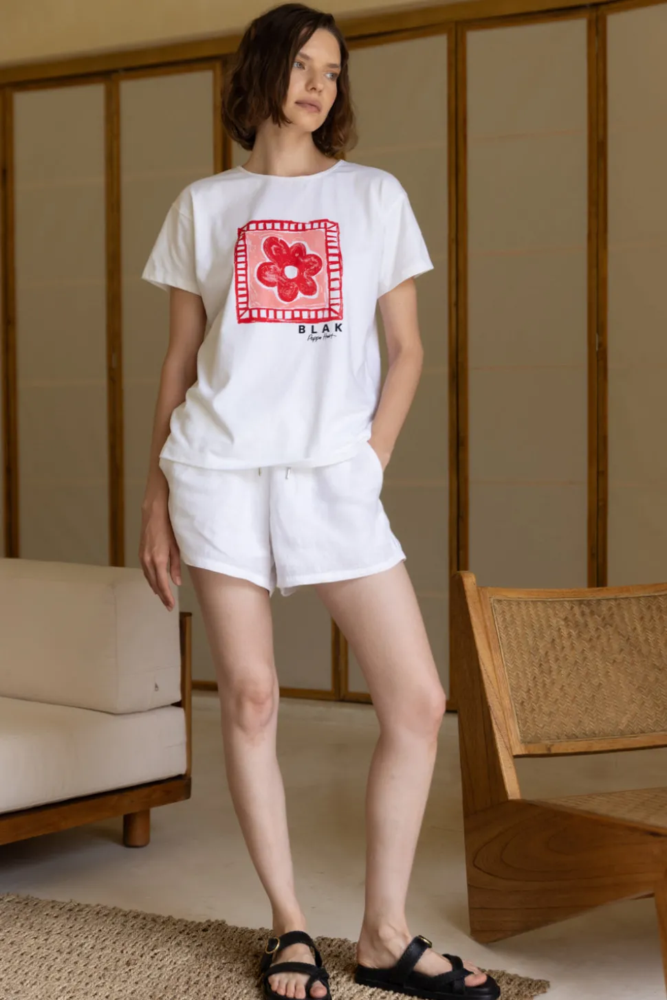Say So Tee - White with Pink/Red Peppa Hart Flower