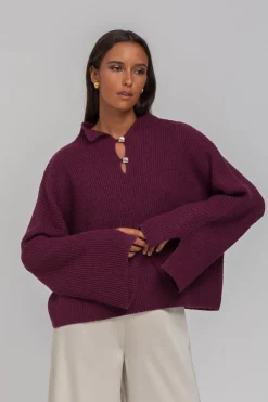 United Allure Sweater - Plum